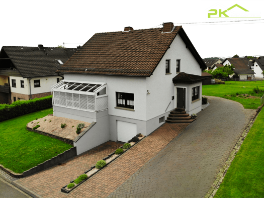 Einfamilienhaus zum Kauf 349.500 € 6 Zimmer 164 m² 680 m² Grundstück Neschen Neustadt (Wied) 53577