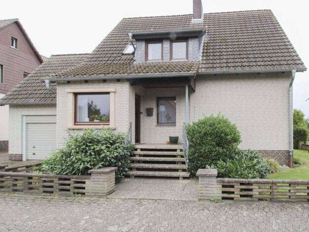 Einfamilienhaus zum Kauf 399.000 € 8 Zimmer 188,3 m² 1.004,3 m² Grundstück Immensen Lehrte 31275