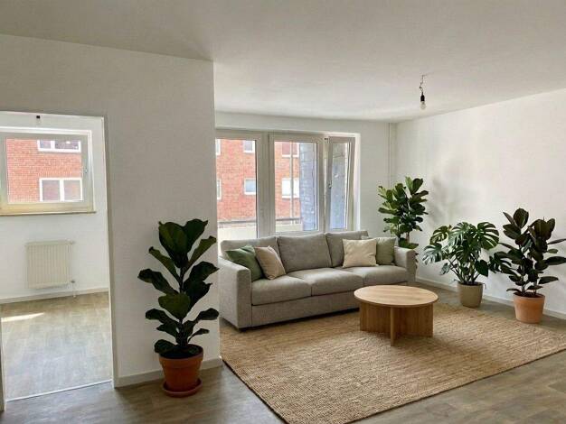 Wohnung zur Miete 517 € 2 Zimmer 60,8 m² 2. Geschoss Kurt-Schumacher-Ring 1 Brunsbüttel 25541