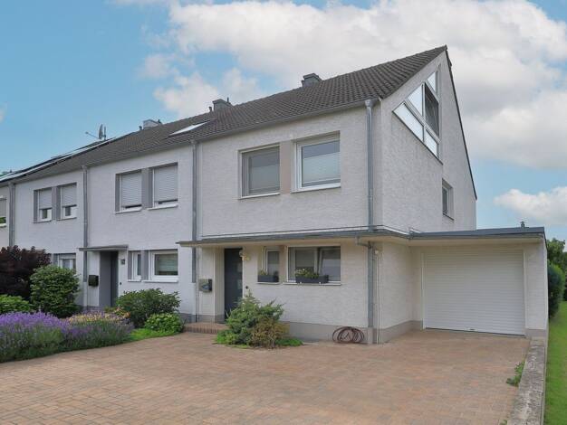 Reihenendhaus zum Kauf 549.990 € 5 Zimmer 121,8 m² 304 m² Grundstück Zündorf Köln / Zündorf 51143