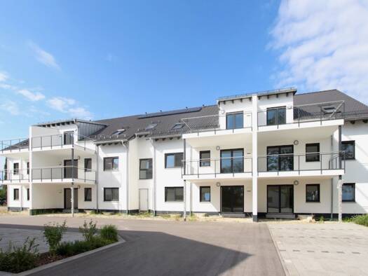 Wohnung zum Kauf - Erstbezug provisionsfrei 283.000 € 2 Zimmer 61 m² frei ab 01.01.2026 Buchhausener Strasse 11 Schierling 84069