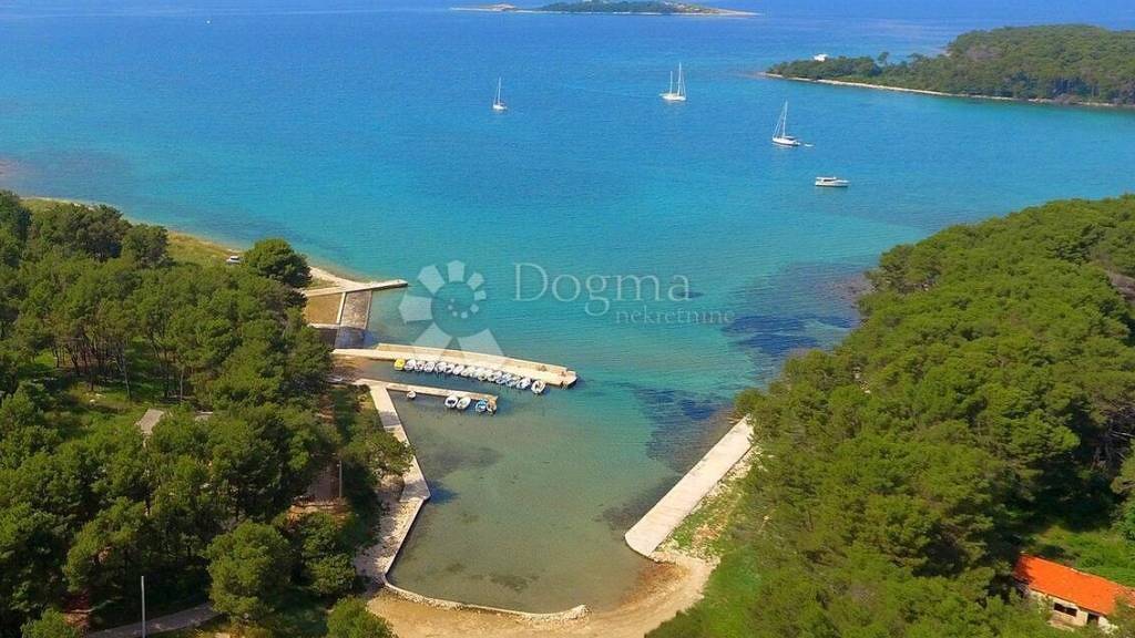 Land-/Forstwirtschaft zum Kauf 84.320 € Ist - Molat