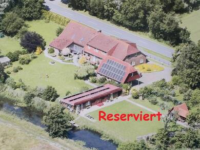 Mehrfamilienhaus zum Kauf als Kapitalanlage geeignet 698.000 € 16 Zimmer 500 m² 4.854 m² Grundstück Thunum Stedesdorf 26427
