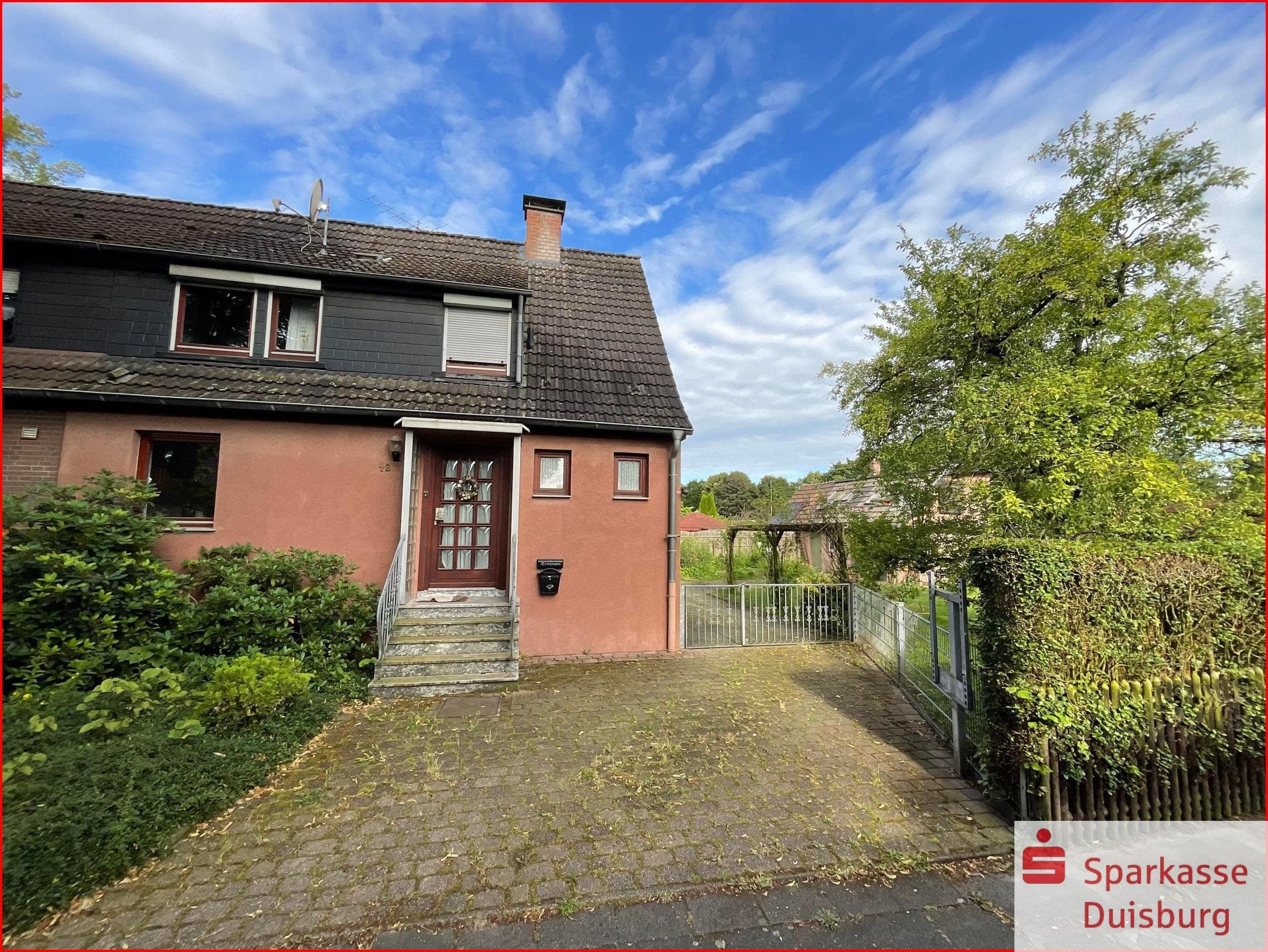 Doppelhaushälfte zum Kauf 150.000 € 5 Zimmer 100 m²<br/>Wohnfläche 569 m²<br/>Grundstück Overbruch Duisburg 47178