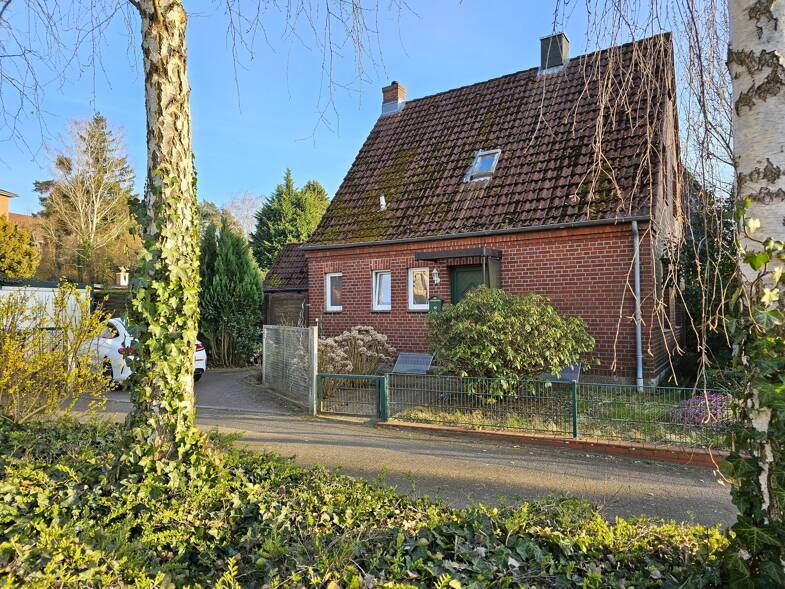 Einfamilienhaus zum Kauf 319.000 € 3,5 Zimmer 98 m² 684 m² Grundstück Mölln 23879