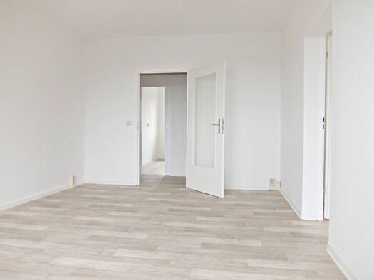 Wohnung zur Miete 249 € 2 Zimmer 47,2 m² 5. Geschoss Unnaer Straße 14 Döbeln Döbeln 04720