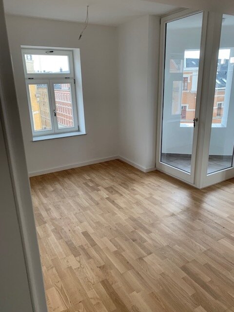 Wohnung zur Miete 400 € 3 Zimmer 66,7 m²<br/>Wohnfläche 4.<br/>Geschoss ab sofort<br/>Verfügbarkeit Sonnenstraße 69 Sonnenberg 214 Chemnitz 09130