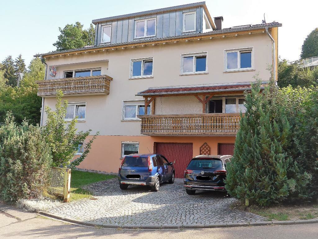 Wohnung zur Miete 1.200 € 4,5 Zimmer 127 m²<br/>Wohnfläche 01.04.2025<br/>Verfügbarkeit Marbach Villingen-Schwenningen 78052