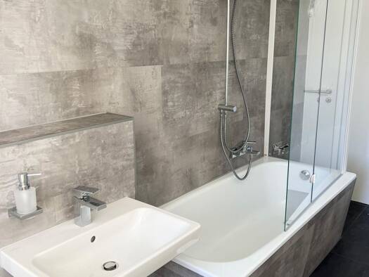 Wohnung zur Miete 609 € 2 Zimmer 58 m² 4. Geschoss frei ab 01.12.2026 Immermannstraße 33 Stadtfeld Ost Stadtfeld Ost 39108