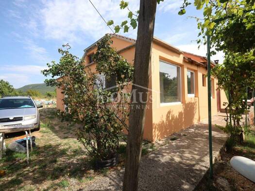 Einfamilienhaus zum Kauf 140.000 € 4 Zimmer Knin 22300
