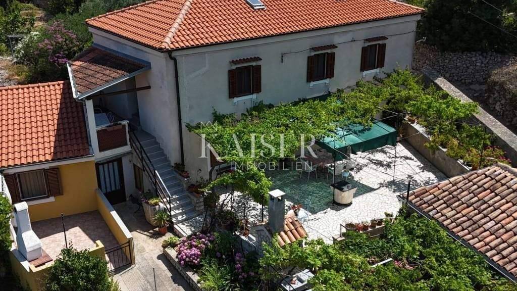 Haus zum Kauf 450.000 € 8 Zimmer 183 m² Veli Losinj, Mali Losinj Mali Losinj