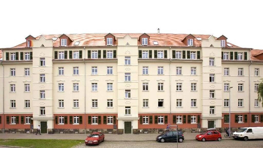 Wohnung zur Miete 320 € 1,5 Zimmer 38,6 m² 5. Geschoss frei ab 01.05.2026 Lommatzscher Straße 39 Mickten Dresden 01139