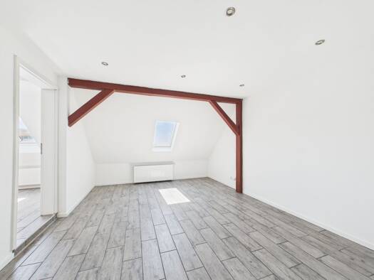 Wohnung zur Miete 590 € 2 Zimmer 60 m² 5. Geschoss frei ab sofort Muggenhof Nürnberg 90429
