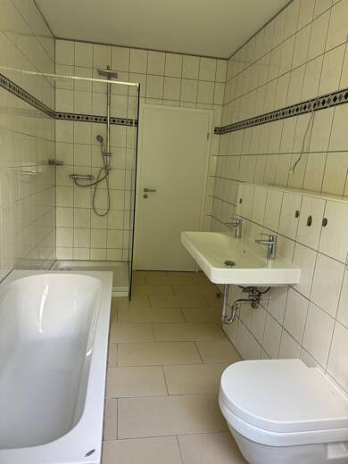 Wohnung zur Miete 917 € 4 Zimmer 131 m² 1 Geschosse frei ab sofort Dobiener Bachstraße 20 Braunsdorf Wittenberg 06889