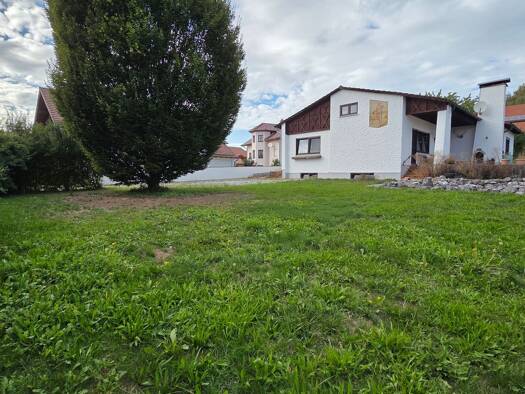 Einfamilienhaus zur Miete 1.400 € 4 Zimmer 120 m² 1.178 m² Grundstück frei ab 01.10.2026 Seifriedswörth Wurmsham 84189