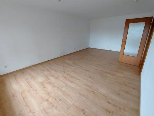 Studio zur Miete 415 € 1 Zimmer 41,3 m² 3. Geschoss frei ab sofort Königsbergstraße 12 St. Georgen Bayreuth 95448