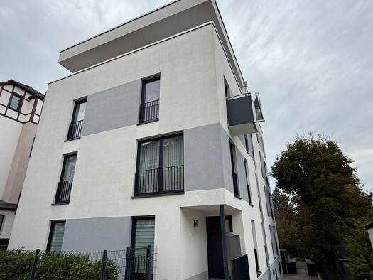 Studio zur Miete 550 € 1,5 Zimmer 42 m² Geschoss 1/4 frei ab sofort Goethestraße 8 Gotha Gotha 99867