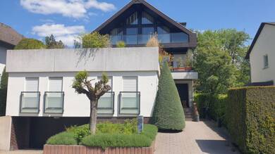 Einfamilienhaus zum Kauf 865.000 € 12 Zimmer 328 m² 622 m² Grundstück Köppern Friedrichsdorf 61381