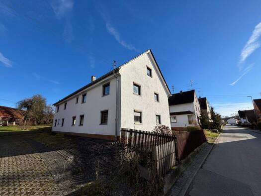 Haus zum Kauf provisionsfrei 438.000 € 11 Zimmer 295 m² 846 m² Grundstück Langenneufnach 86863