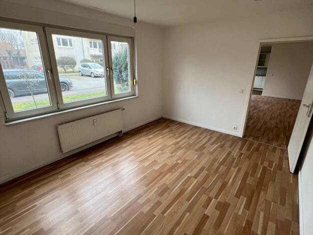 Wohnung zur Miete 519 € 2 Zimmer 64,1 m² Bettina-von-Arnim-Straße 2 Fürstenwalde Fürstenwalde 15517