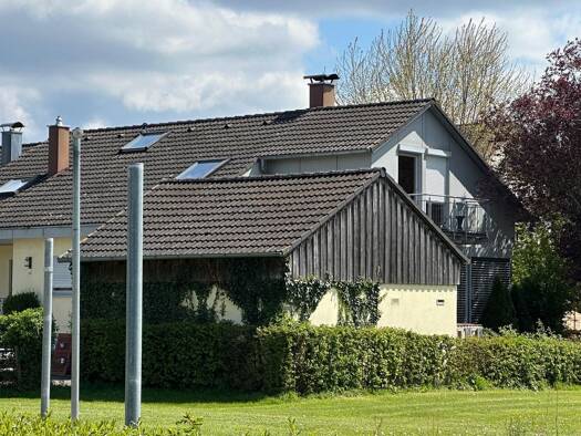 Haus zum Kauf 725.000 € 6 Zimmer 210 m² 550 m² Grundstück Althengstett Althengstett 75382