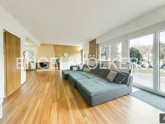 Einfamilienhaus zum Kauf 590.000 € 6 Zimmer 160 m² 726 m² Grundstück Hochfeld-Steinberg Schweinfurt 97422
