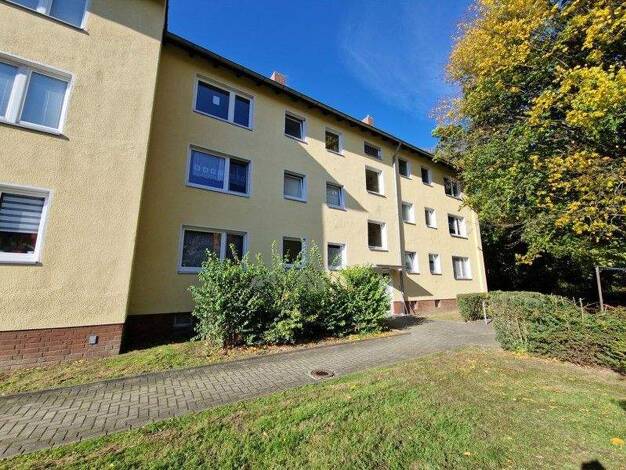 Wohnung zur Miete 476 € 2 Zimmer 51,6 m² 1. Geschoss frei ab 21.03.2026 Schillerstr. 12 a Rautheim Braunschweig 38126