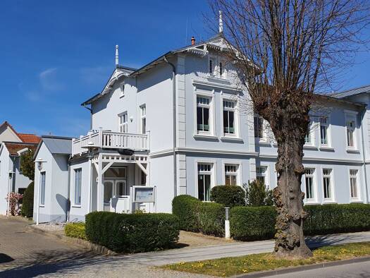 Wohnung zum Kauf 348.000 € 3 Zimmer 51,2 m² EG Strandstraße 12 Kühlungsborn 18225