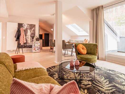Wohnung zum Kauf 499.900 € 4 Zimmer 98,6 m² Neustädter Straße 39 Titisee Titisee-Neustadt 79822