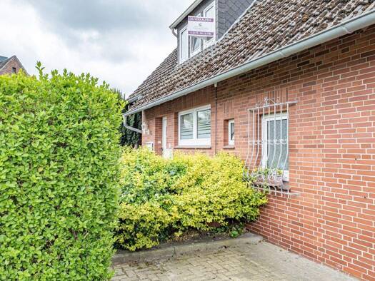 Mehrfamilienhaus zum Kauf 228.000 € 7 Zimmer 140 m² 912 m² Grundstück Jever 26441