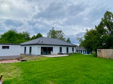 Bungalow zur Miete 1.932 € 5 Zimmer 138 m² 801 m² Grundstück Ragwitz Bad Dürrenberg / Tollwitz 06231