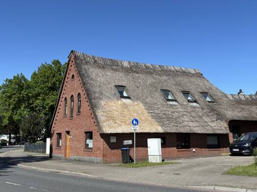 Mehrfamilienhaus zum Kauf 329.900 € 8 Zimmer 200 m² 491 m² Grundstück Rekum Nord 28777