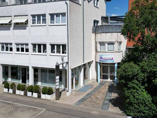 Praxisfläche zum Kauf 199.000 € 5 Zimmer 166,7 m² Bürofläche Trossingen 78647