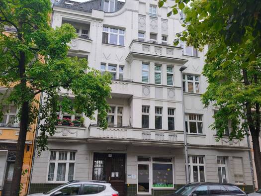 Wohnung zum Kauf provisionsfrei 178.000 € 1 Zimmer 65,9 m² Geschoss 3/4 Weißenburger Straße 21 Spandau Berlin 13595