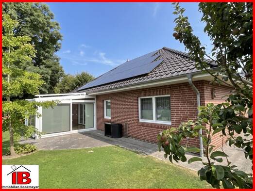Einfamilienhaus zum Kauf 345.000 € 5 Zimmer 98,6 m² 517 m² Grundstück frei ab sofort Varel 26316
