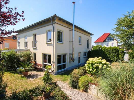Doppelhaushälfte zum Kauf provisionsfrei 548.000 € 5 Zimmer 131 m² 492 m² Grundstück frei ab 01.04.2027 Weinböhla 01689