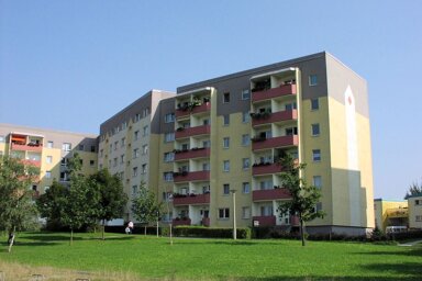 Wohnung zur Miete 392 € 3 Zimmer 79,2 m² EG Dr.-Theodor-Brugsch-Straße 48 Chrieschwitz Plauen 08529