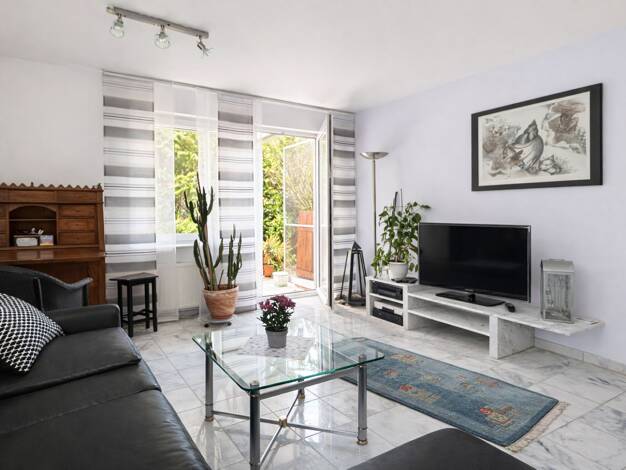 Wohnung zum Kauf 245.000 € 2,5 Zimmer 67,2 m² EG Roßwälden Ebersbach an der Fils 73061