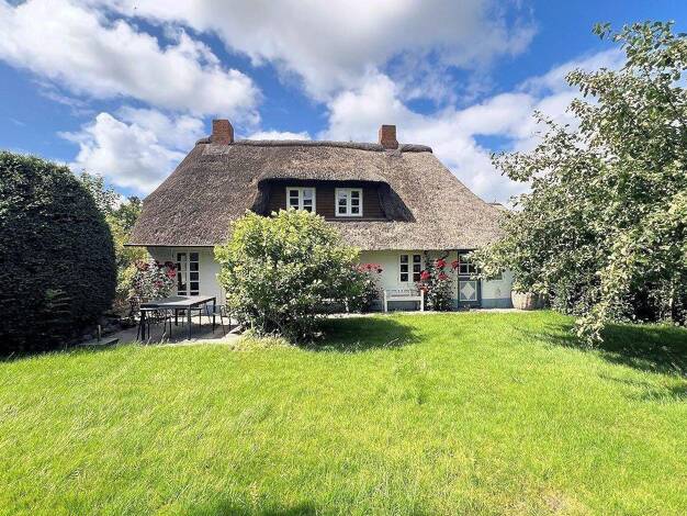 Haus zum Kauf 895.000 € 4 Zimmer 125 m² 465 m² Grundstück frei ab sofort Oevenum 25938