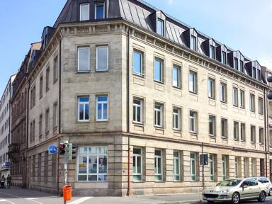 Mehrfamilienhaus zum Kauf provisionsfrei 2.484.000 € 30 Zimmer 803 m² 350 m² Grundstück Rosenau Nürnberg 90429