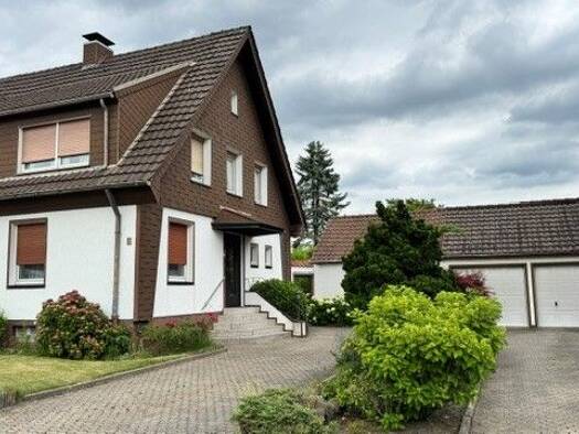 Doppelhaushälfte zum Kauf provisionsfrei 179.000 € 4 Zimmer 120 m² 955 m² Grundstück Hochlarmark Recklinghausen 45661