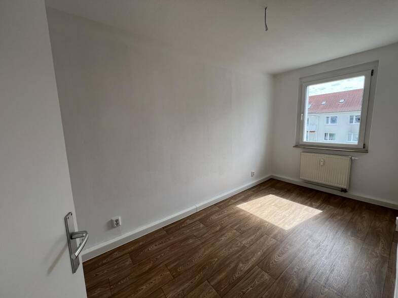 Wohnung zur Miete 414 € 3 Zimmer 60,9 m² 3. Geschoss Birkenweg 13 Wohnkomplex 5 Eisenhüttenstadt 15890