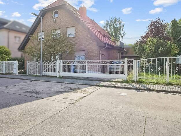 Einfamilienhaus zum Kauf 995.000 € 7 Zimmer 210,9 m² 780 m² Grundstück Märkisches Viertel Berlin 13435