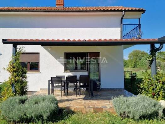 Haus zum Kauf 655.000 € 4 Zimmer 240 m² Okolica, Pula Center