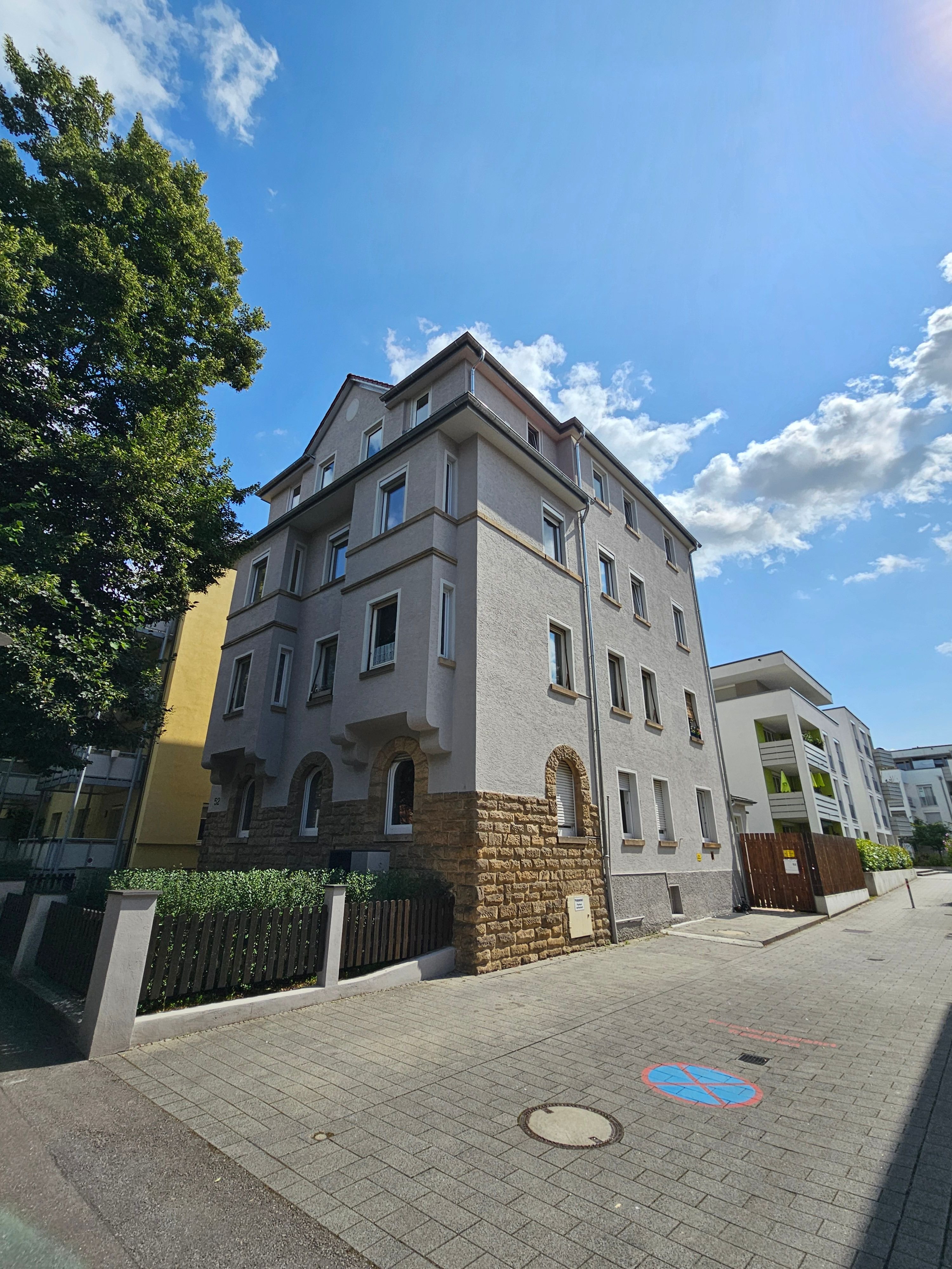 WG-Zimmer zur Miete 550 € 20 m²<br/>Wohnfläche 1.<br/>Geschoss ab sofort<br/>Verfügbarkeit Blumenstraße 52 Innenstadt - Ost Esslingen am Neckar 73728