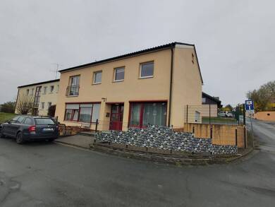 Wohnung zur Miete 775 € 4,5 Zimmer 100 m² 1. Geschoss frei ab sofort Untersteinach Untersteinach 95369