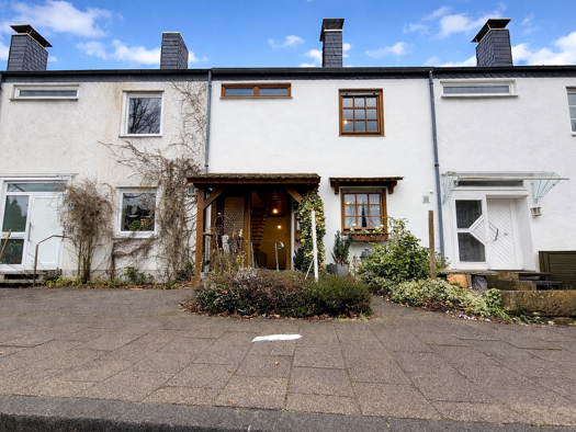 Reihenmittelhaus zum Kauf 498.000 € 5 Zimmer 138 m² 249 m² Grundstück frei ab sofort Heusenstamm 63150