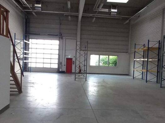 Produktionshalle zur Miete 420 m² Lagerfläche teilbar von 420 m² bis 420 m² Waldau Kassel 34123