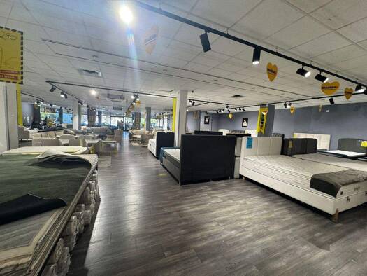 Laden zur Miete provisionsfrei 4.400 € 1 Zimmer 450 m² Verkaufsfläche Tafelhof Altstadt und engere Innenstadt 90443