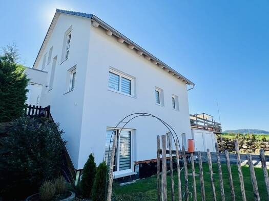 Einfamilienhaus zum Kauf 449.000 € 6 Zimmer 175 m² 935 m² Grundstück Waldmünchen 93449